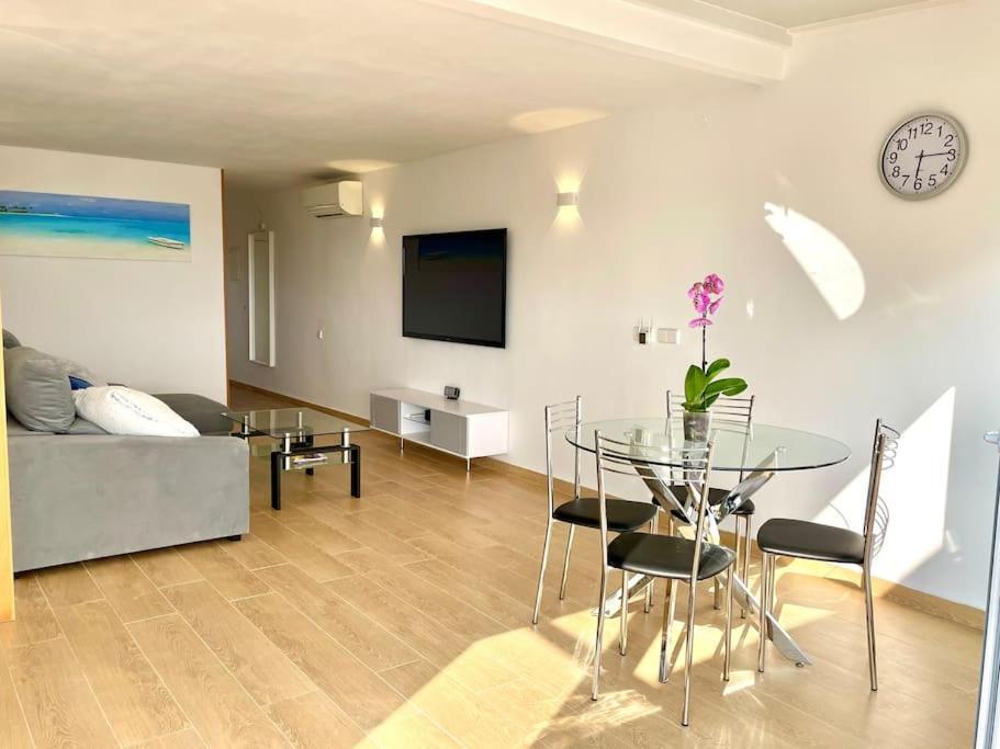 Modern Penthouse With Big Terrace Apartment Platja d'Aro Ngoại thất bức ảnh